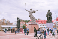 «Символы Победы» на центральной площади Ханты-Мансийска