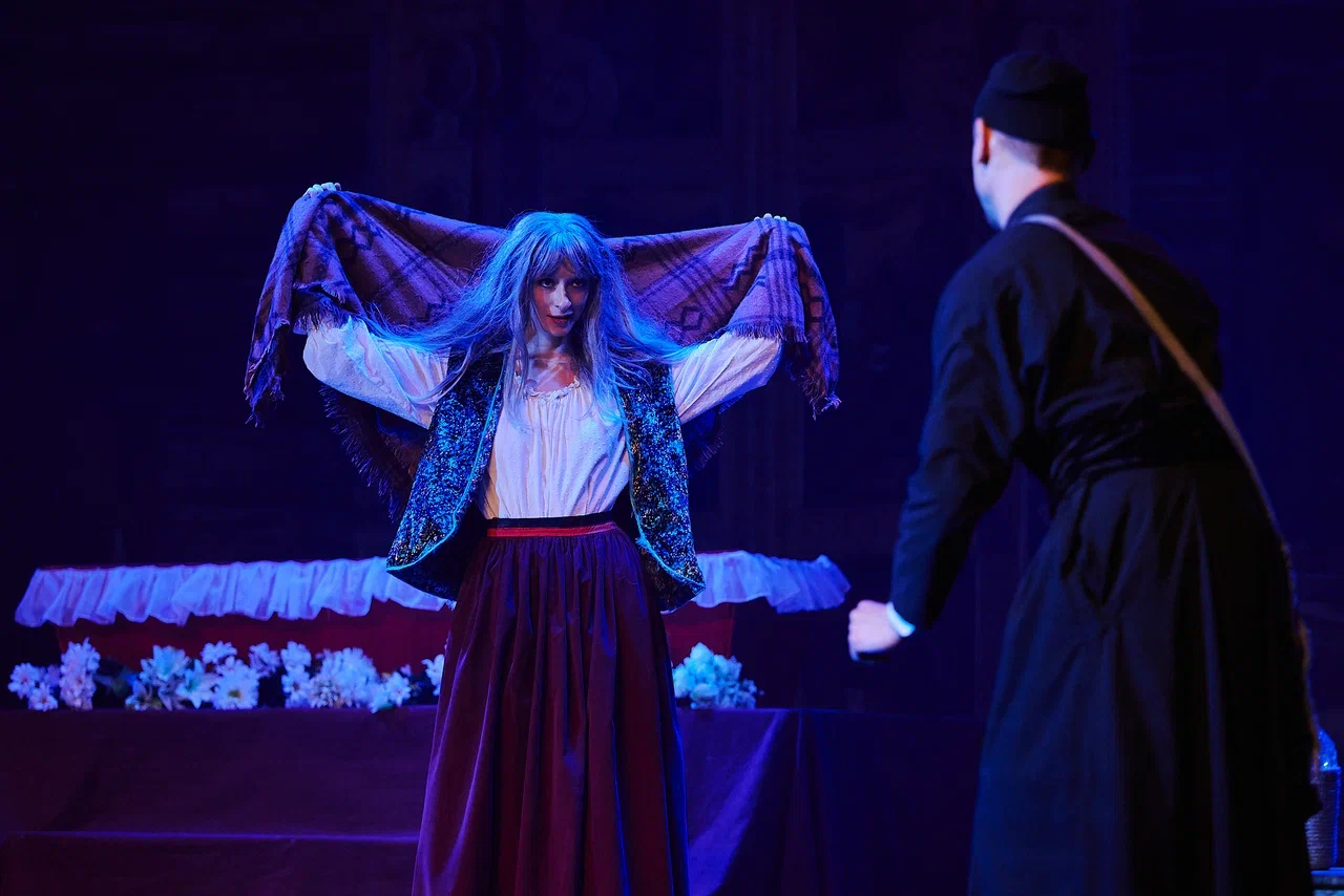 «Вий» – мистическая классика от московской труппы на сцене «Октября»