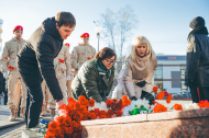 Церемония возложения цветов состоялась в Ханты-Мансийске