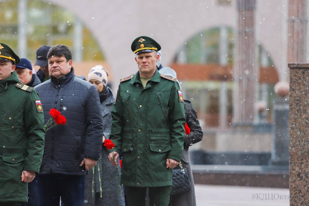 Делегация Республики Беларусь возложила цветы к Мемориалу Славы