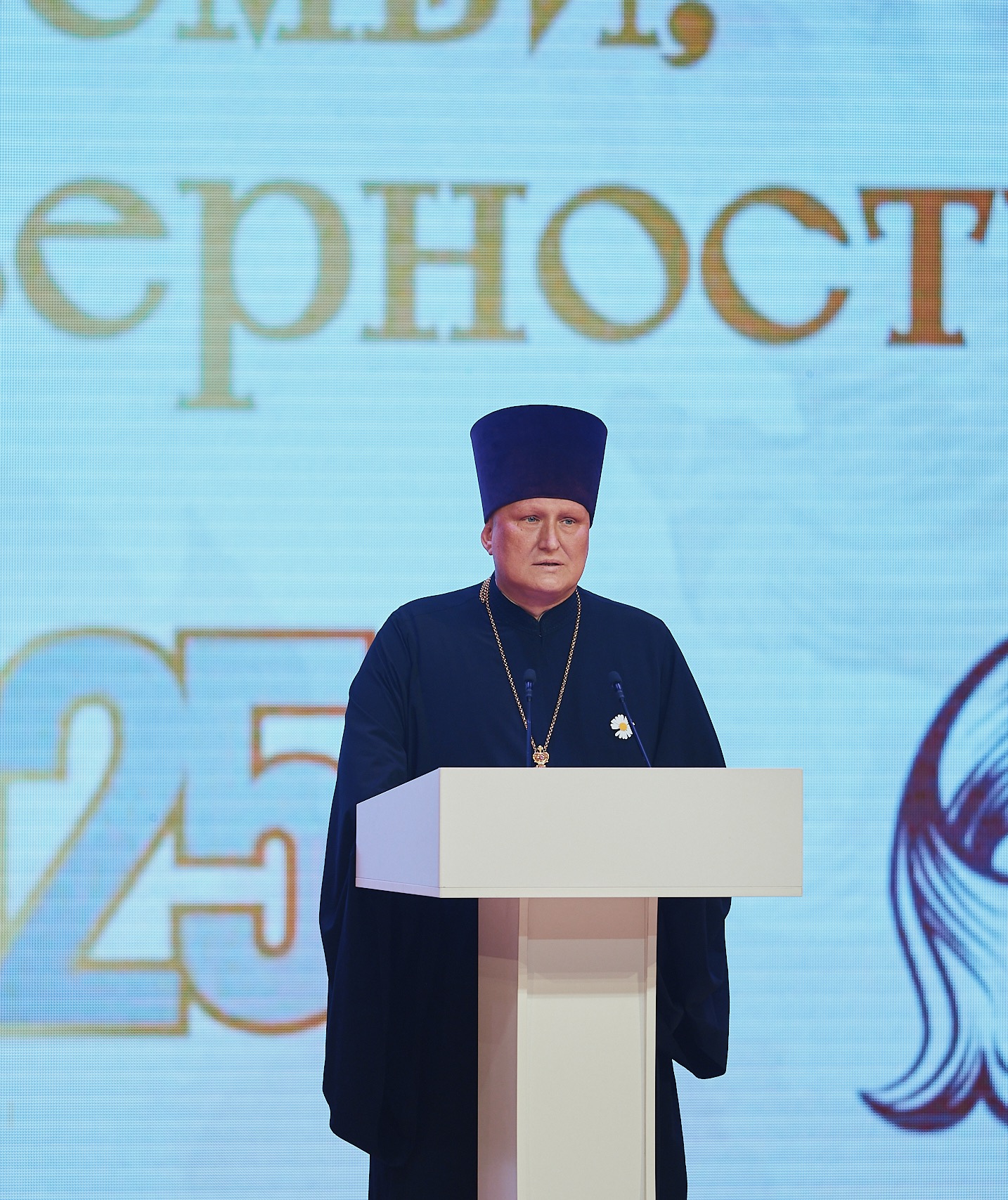 Солисты «Октября» украсили окружную массовую церемонию бракосочетания