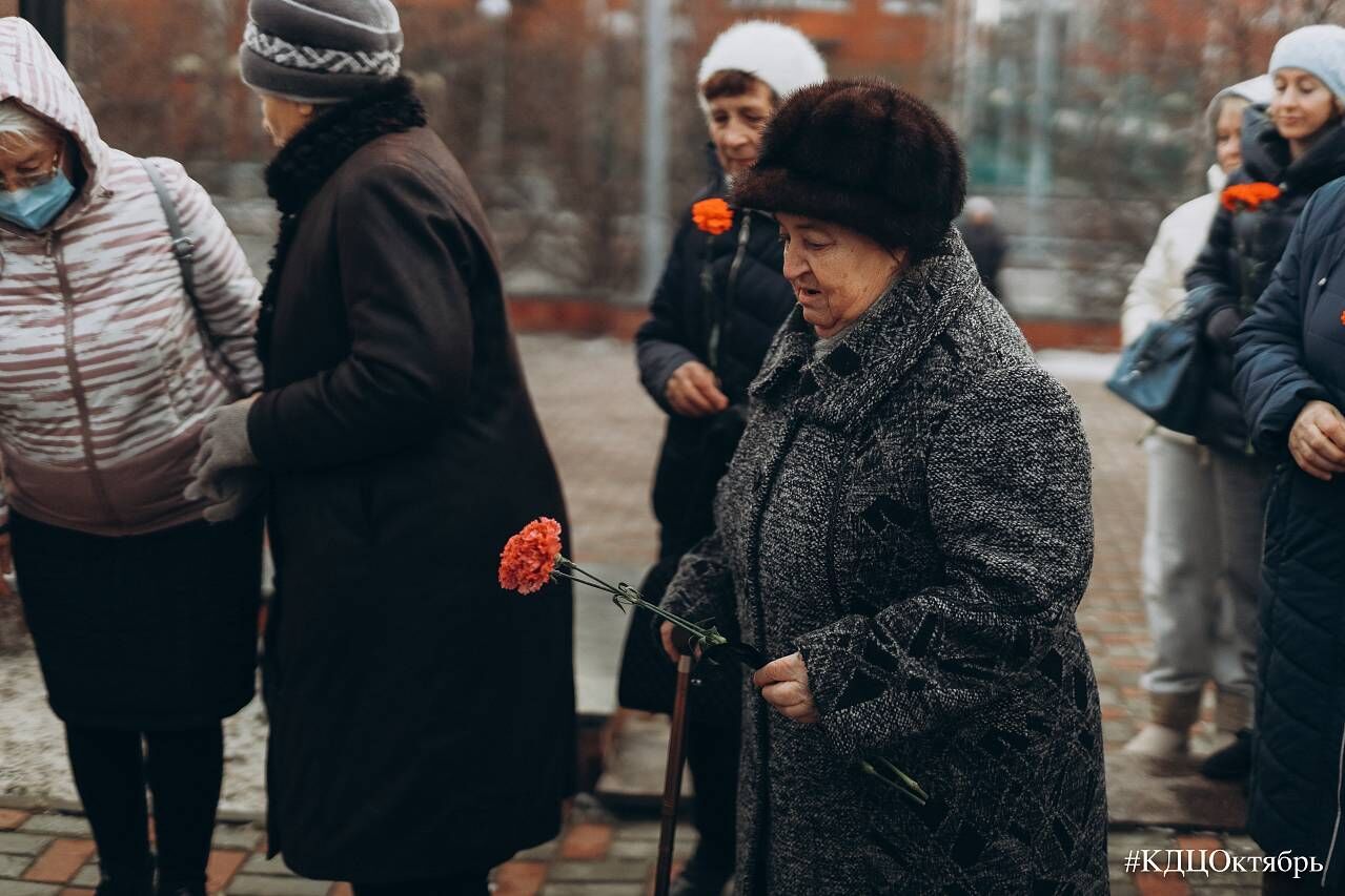 В Ханты-Мансийске почтили память жертв политических репрессий
