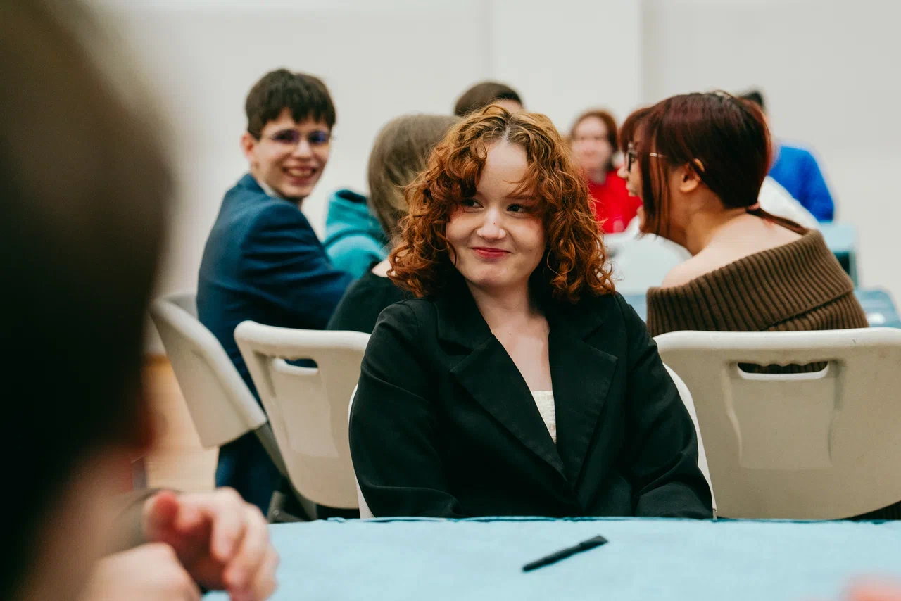 «Октябрь» открыл цикл «Нешкольных квизов» для участников Движения Первых